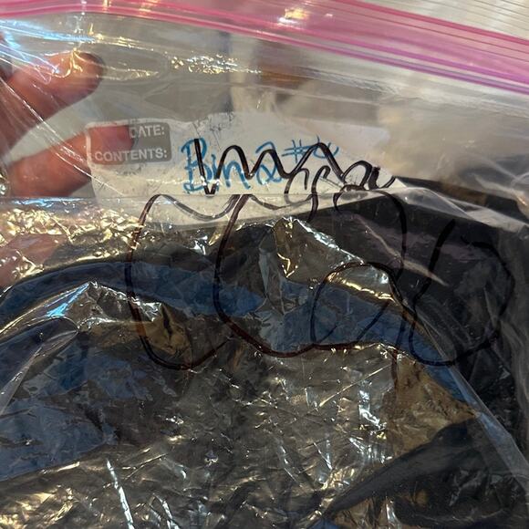 Under Armour Women’s Black Long Sleeve Athletic Shirt Size X-LARGE XL Athleisure - Picture 6 of 6